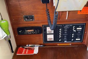 1984 Mirage 30